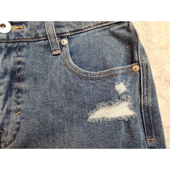 Style and Co Bermuda Shorts Womens Size 4 Blue Stretch Denim Distressed - Picture 8 of 16